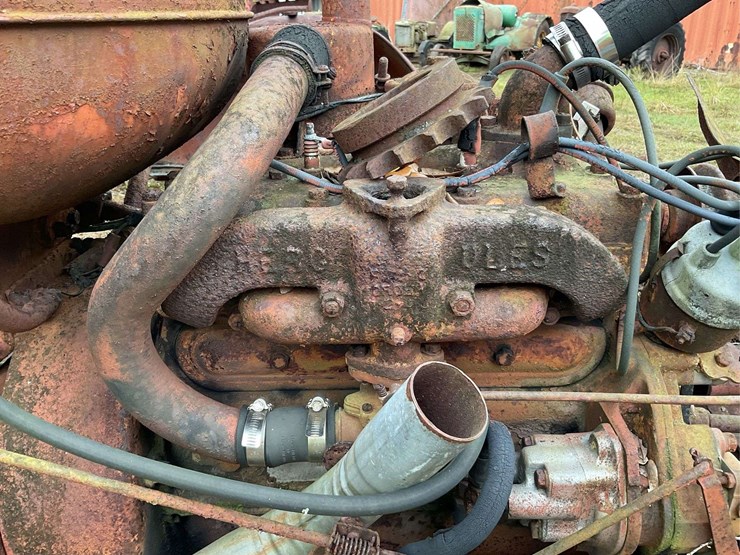 b.f.-avery-parts-tractor-image-3