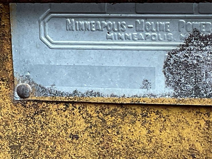 minneapolis-moline-ztu-image-17