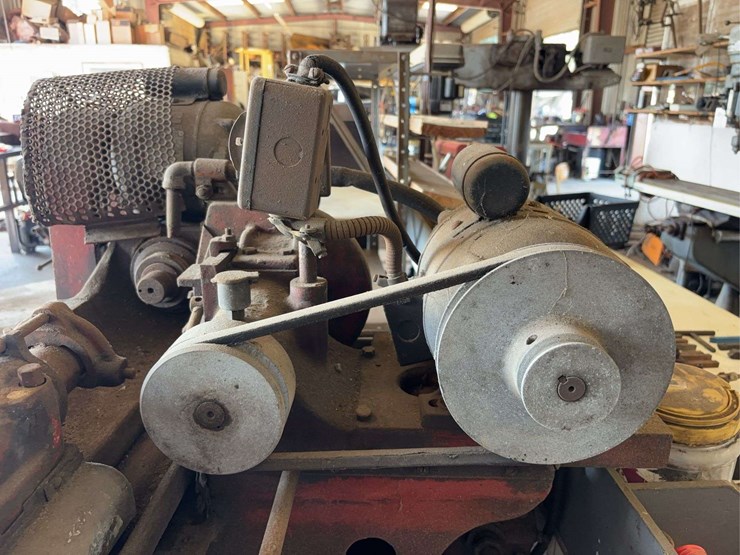 van-norman-piston-turning-&-grinding-machine-image-13