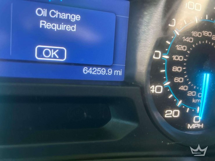 2015-ford-explorer-image-18