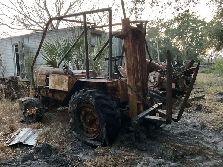 minneapolis-moline-forklift-image-2