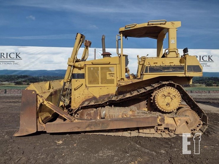 caterpillar-d6h-image-1