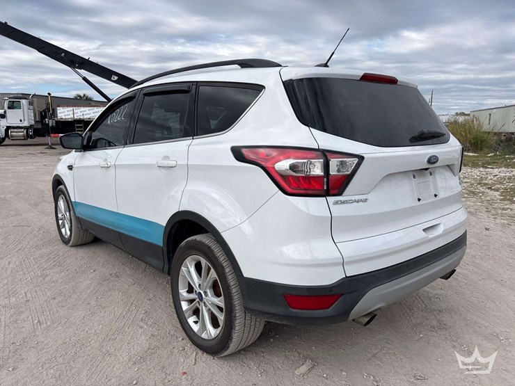 2017-ford-escape-image-4