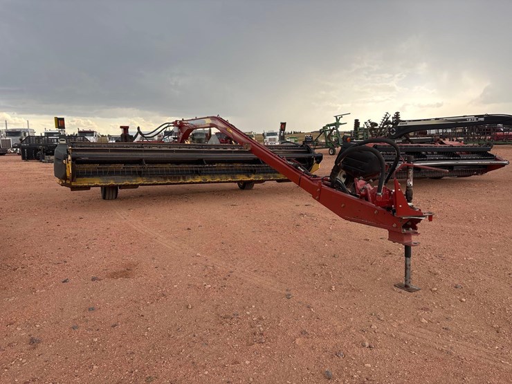 new-holland-7150-hydroswing-image-3