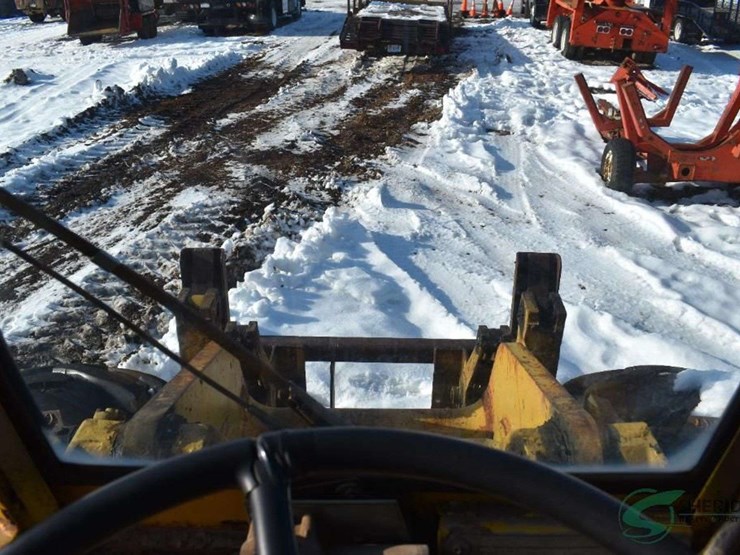 caterpillar-930-image-19