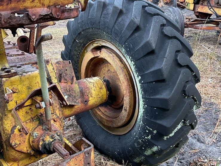 minneapolis-moline-z-image-15