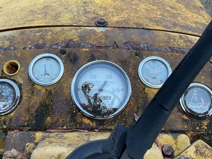 minneapolis-moline-g900-image-7