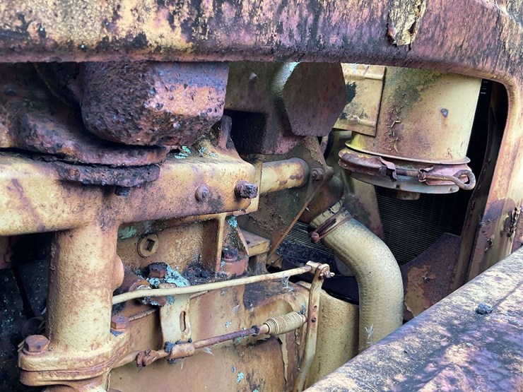 minneapolis-moline-parts-tractor-image-19