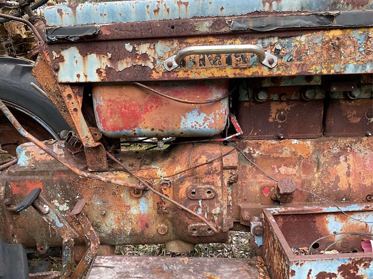 minneapolis-moline-m5-image-18