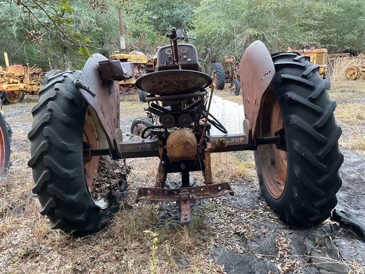 oliver-gas-tractor-image-4