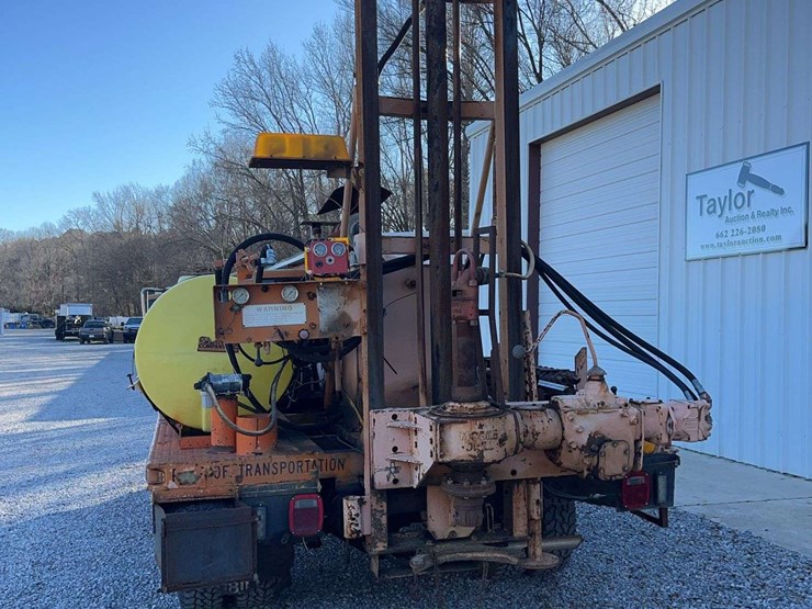 1993-gmc-3500-image-13