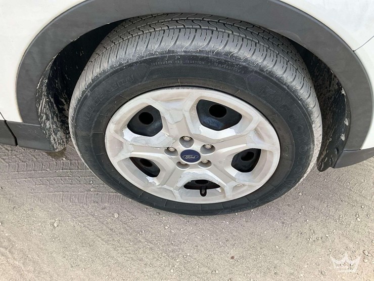 2017-ford-escape-image-33