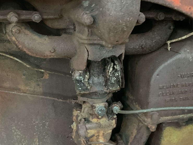 case-parts-tractor-image-8