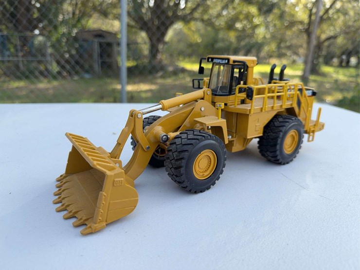 caterpillar-d11r-image-14