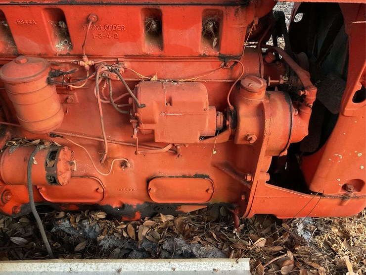 j-i-case-la-image-10