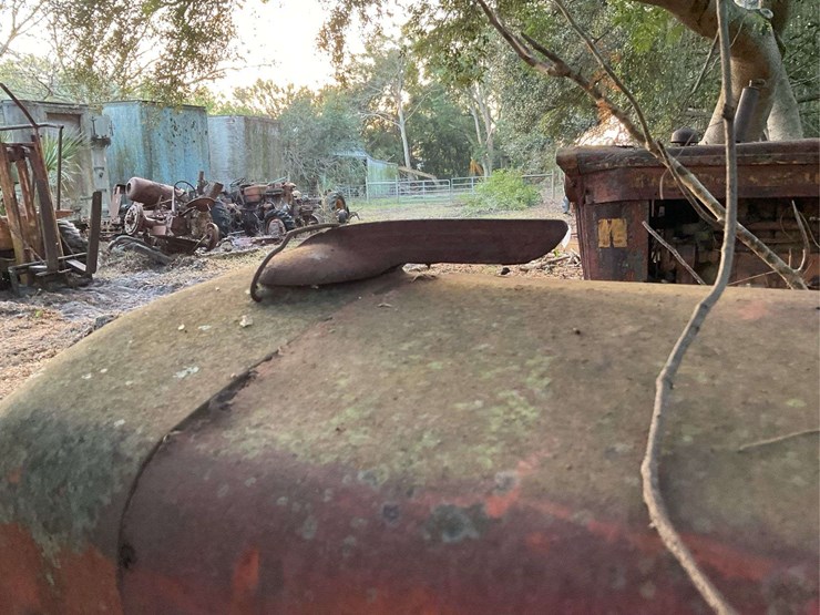 case-parts-tractor-image-20