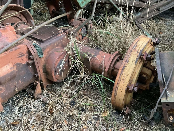 minneapolis-moline-pkg-57-parts-tractor-image-7