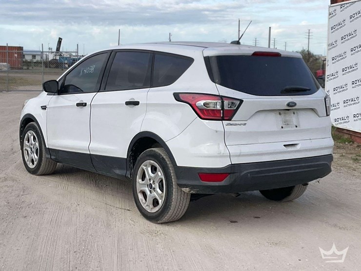 2017-ford-escape-image-4