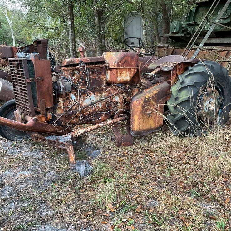 Minneapolis-Moline AIP