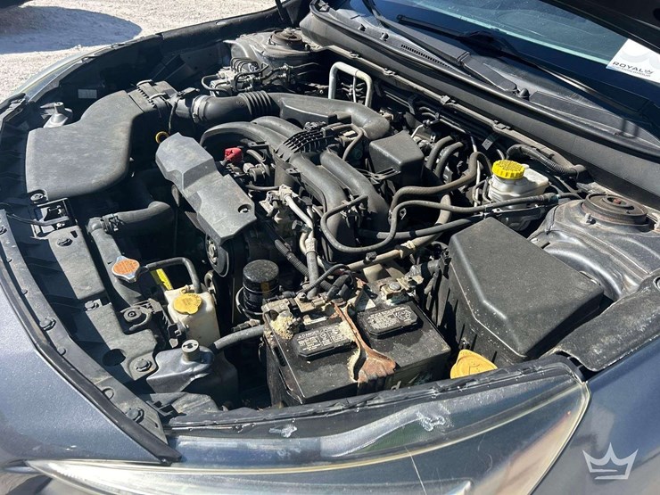 2018-subaru-outback-awd-suv-image-8