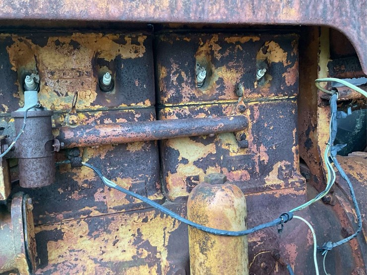 minneapolis-moline-parts-tractor-image-20