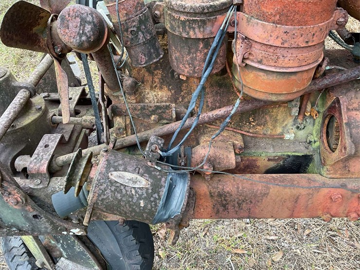 b.f.-avery-parts-tractor-image-21