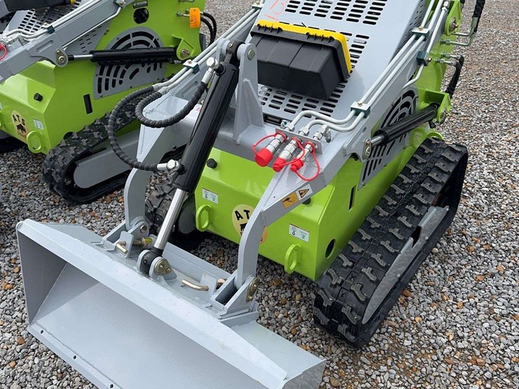 unused-mini-skid-steer-loader-image-7