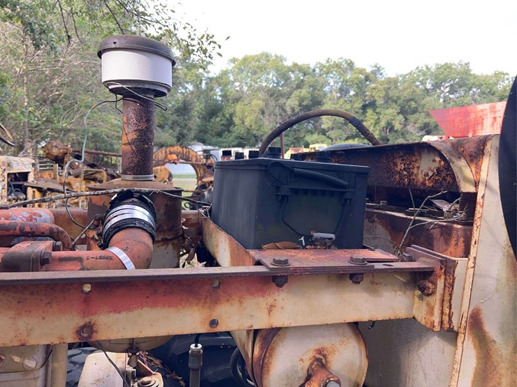 allis-chalmers-diesel-wheel-loader-image-52