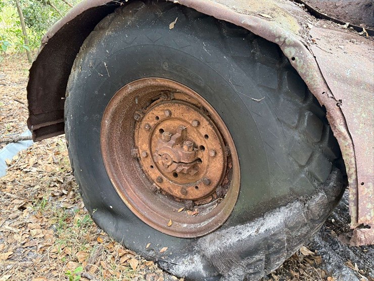 minneapolis-moline-orchard-image-24