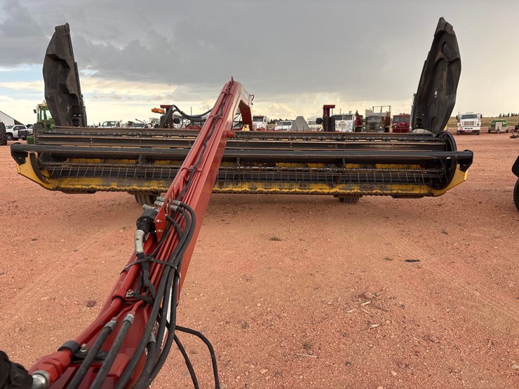 new-holland-7150-hydroswing-image-19