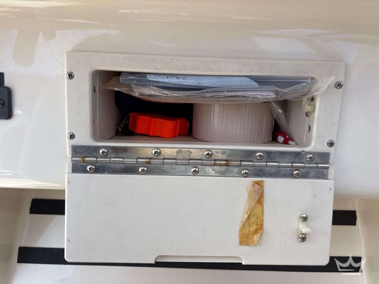 2015-shoe1999-ser-image-24