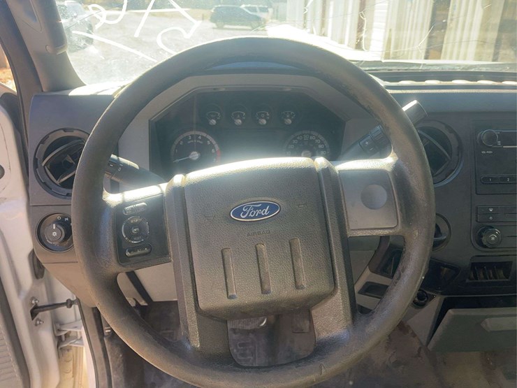 2016-ford-f350-image-21