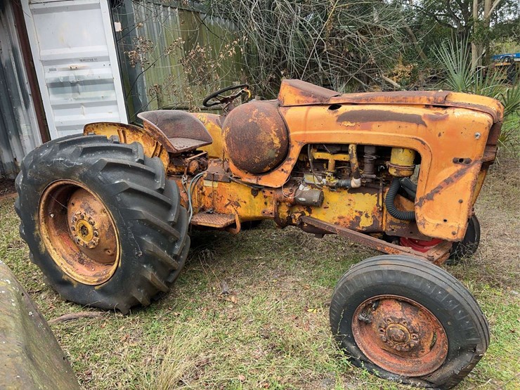 minneapolis-moline-445-image-2