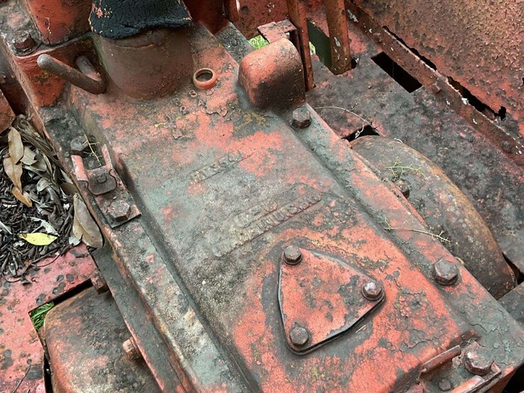 minneapolis-moline-parts-tractor-image-7