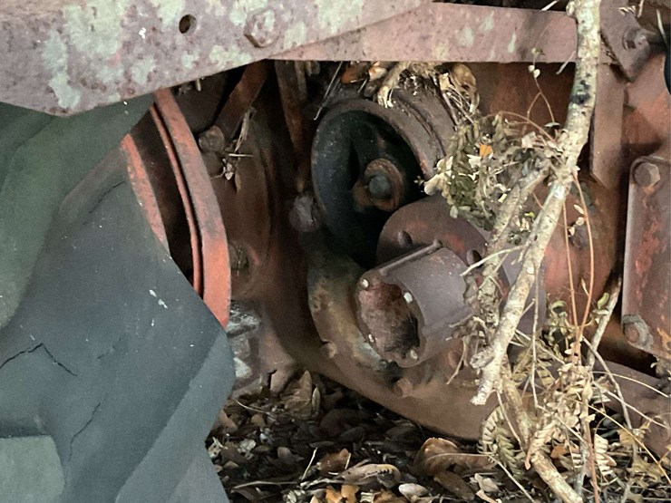 case-parts-tractor-image-24