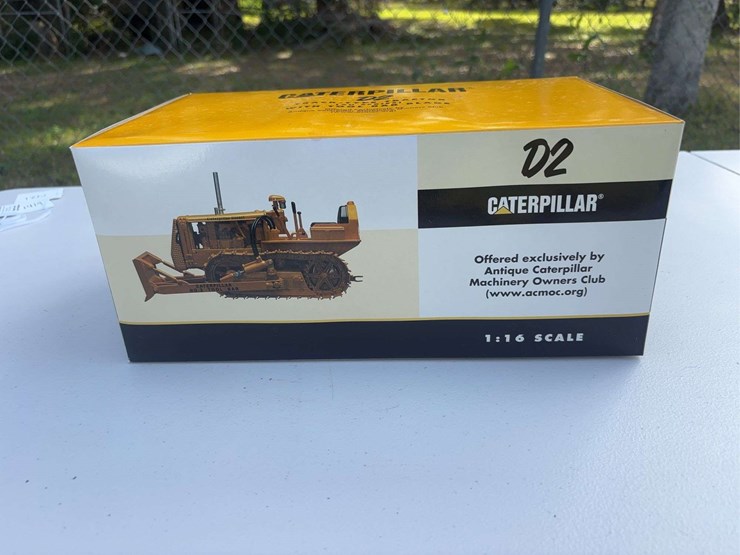 caterpillar-d2-image-1