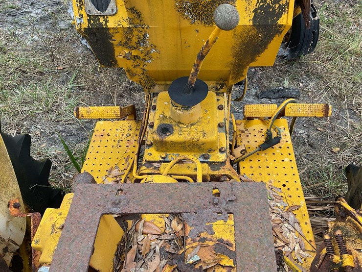 minneapolis-moline-jet-star-3-image-18