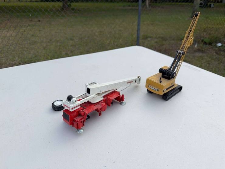 caterpillar-225-image-4