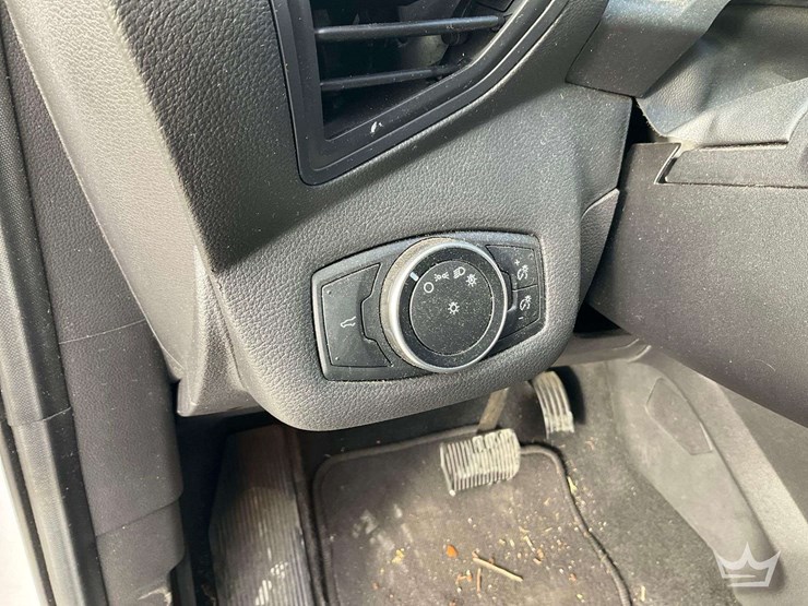 2017-ford-escape-image-15