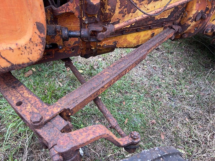 minneapolis-moline-445-image-25