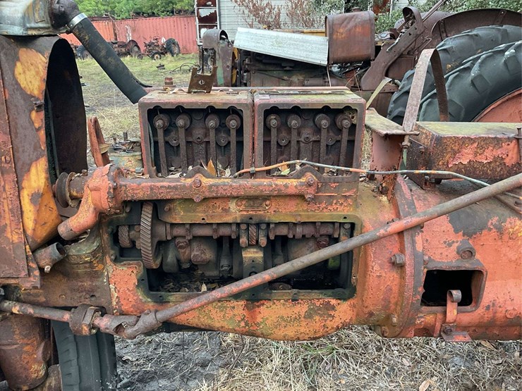 minneapolis-moline-ztu-image-15