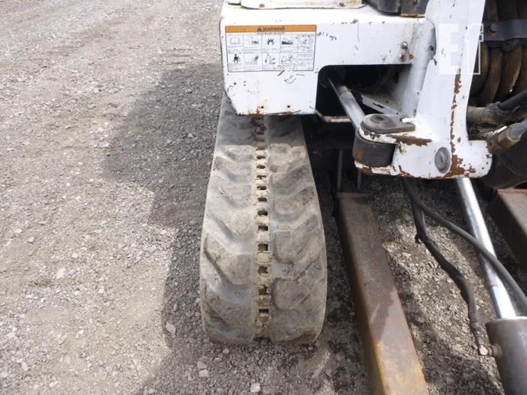 2001-bobcat-331e-image-40