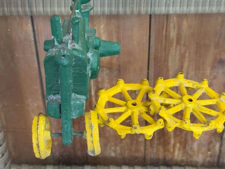 john-deere-16-image-20