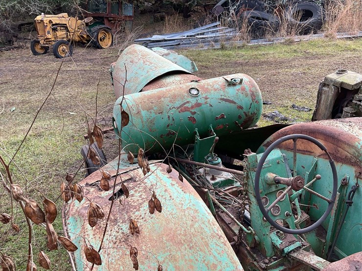 minneapolis-moline-orchard-image-9