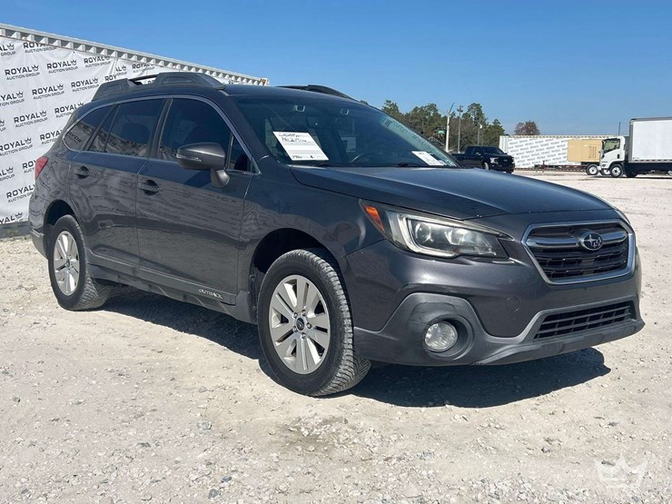 2018-subaru-outback-awd-suv-image-2