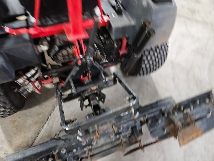 #173-•-2012-toro-5040-sand-pro-bunker-rake-image-16