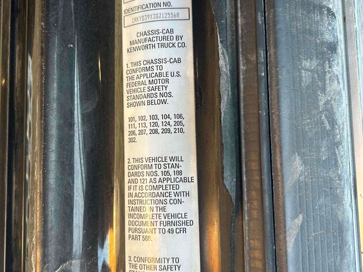 2016-kenworth-t680-image-6