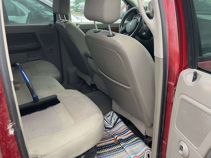 2006-dodge-ram-2500-image-13