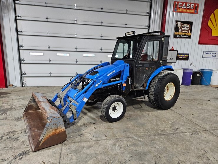 new-holland-tc40d-image-1