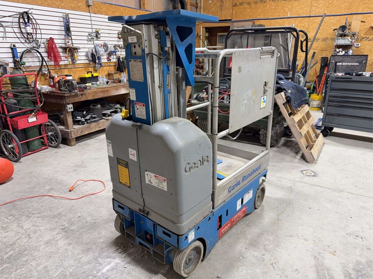 2001-genie-gr12-image-4